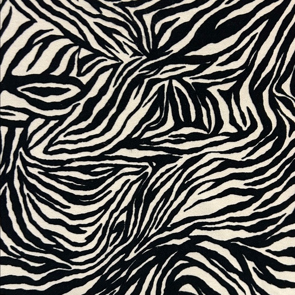 Elementz Zebra Pattern Short Sleeve Top - Picture 4 of 5